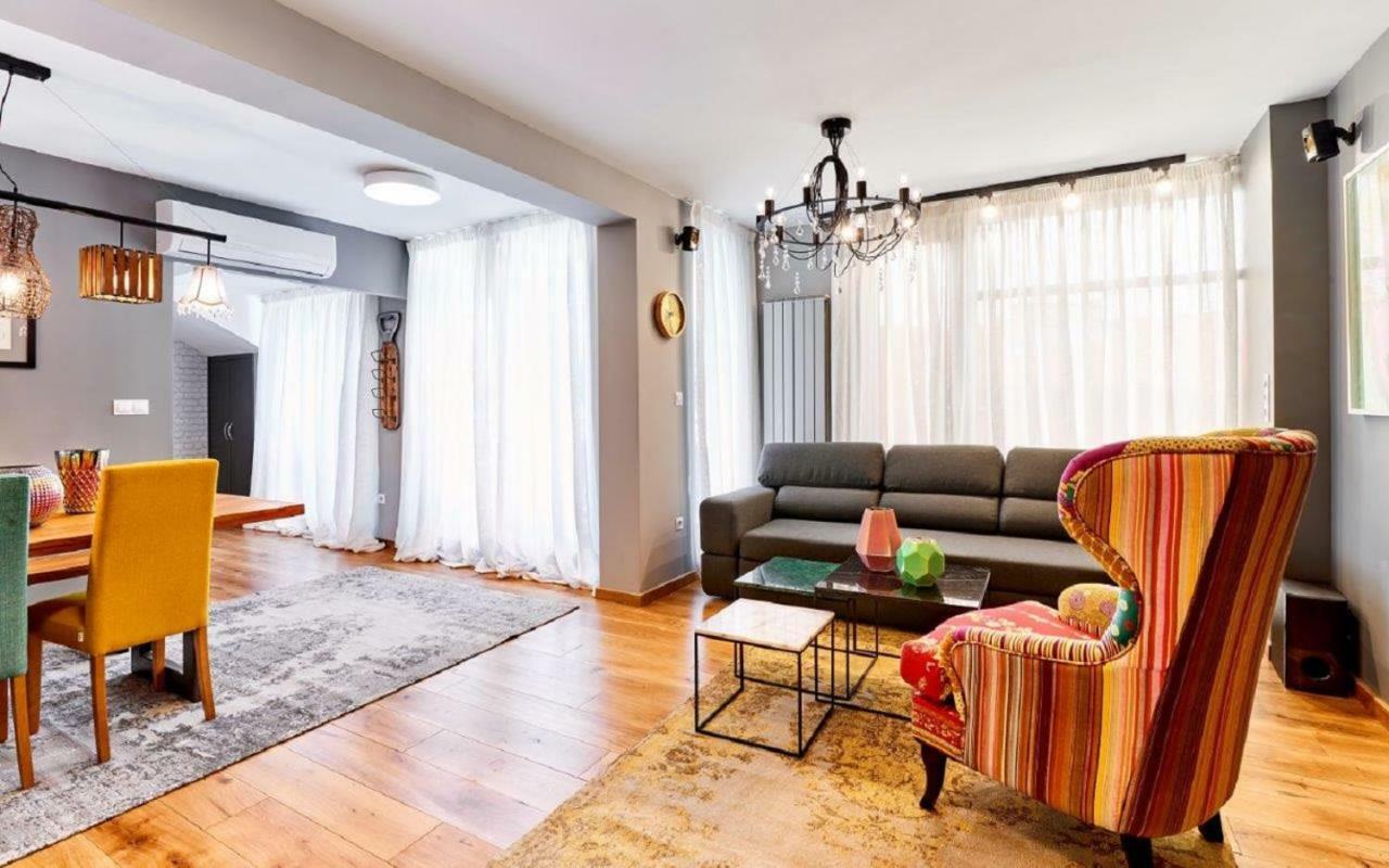 Stylish And High-End Designer Apartments In City Center Sófia Exterior foto